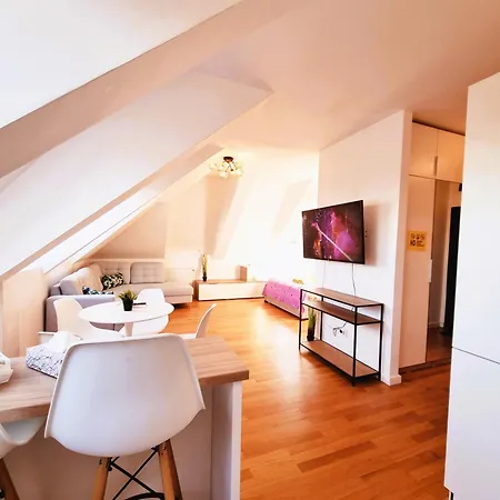Apartment E *